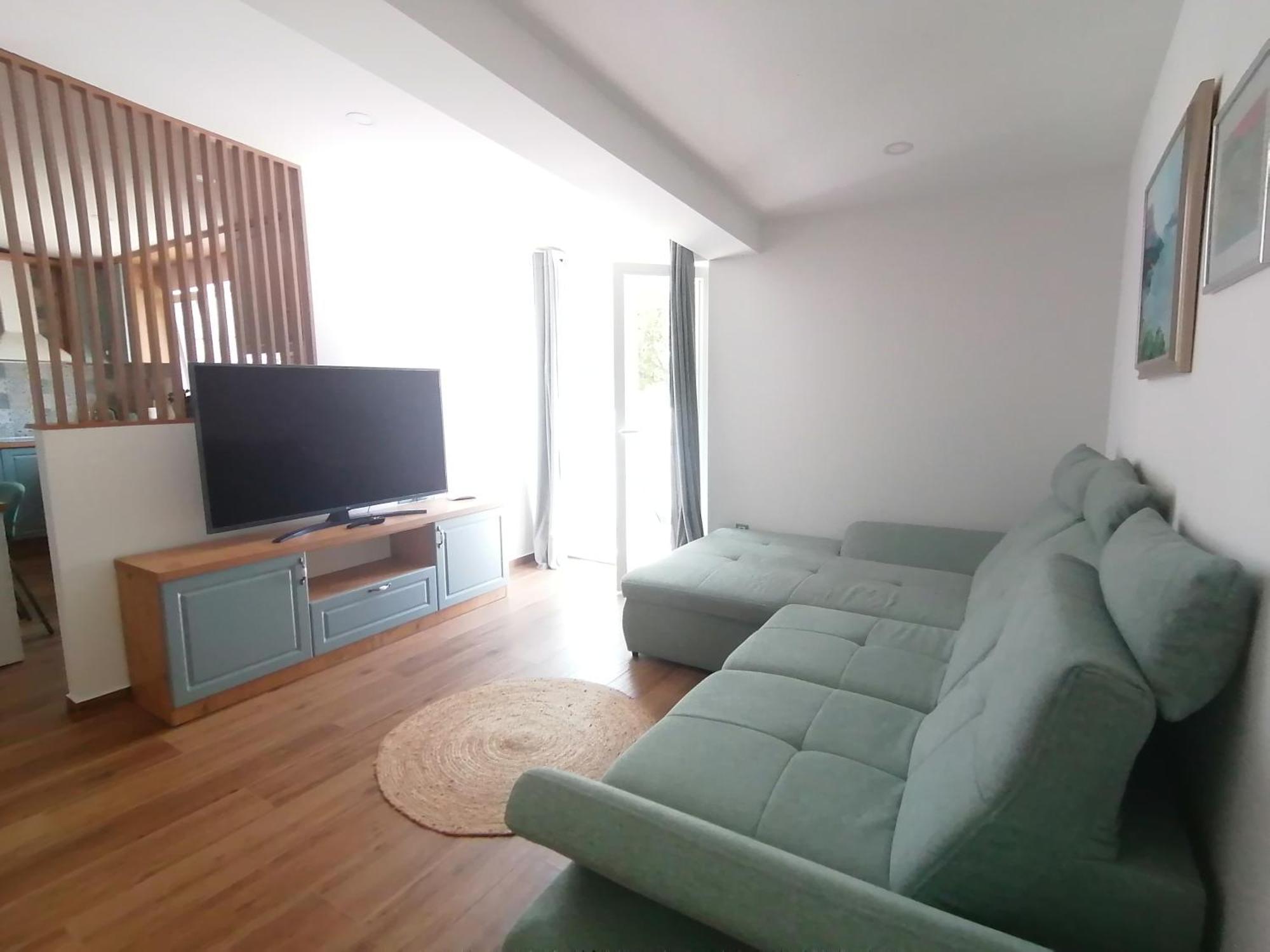 Apartmani Mares - 20 M From The Beach Brela Extérieur photo